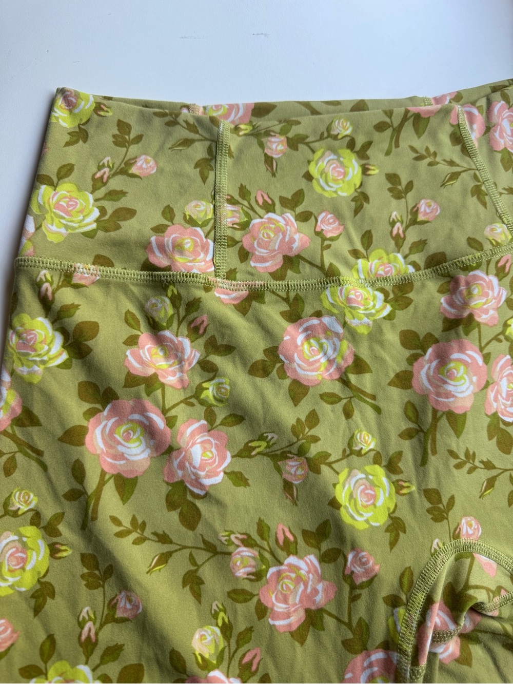 Popflex biker shorts - green with flowers - Size L - Picture 2 of 6